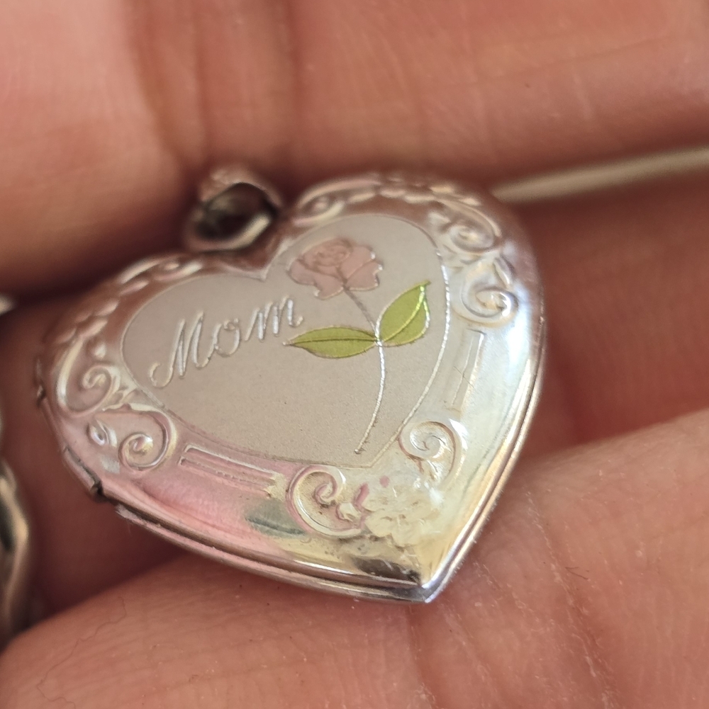 Solid Sterling Silver 925 Heart Mom Engraved Lock… - image 7
